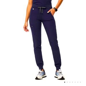 Figs Zamora Jogger Scrub Pants XS Tall- Navy